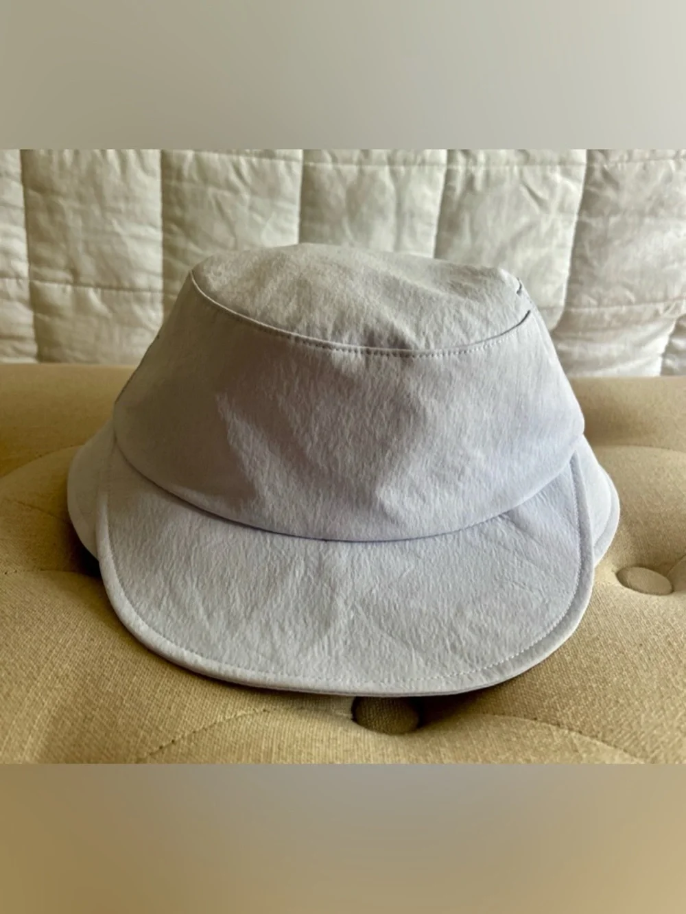 Lululemon Women’s Wide-Brim Bucket Size S/M Lavender LW9ETCS